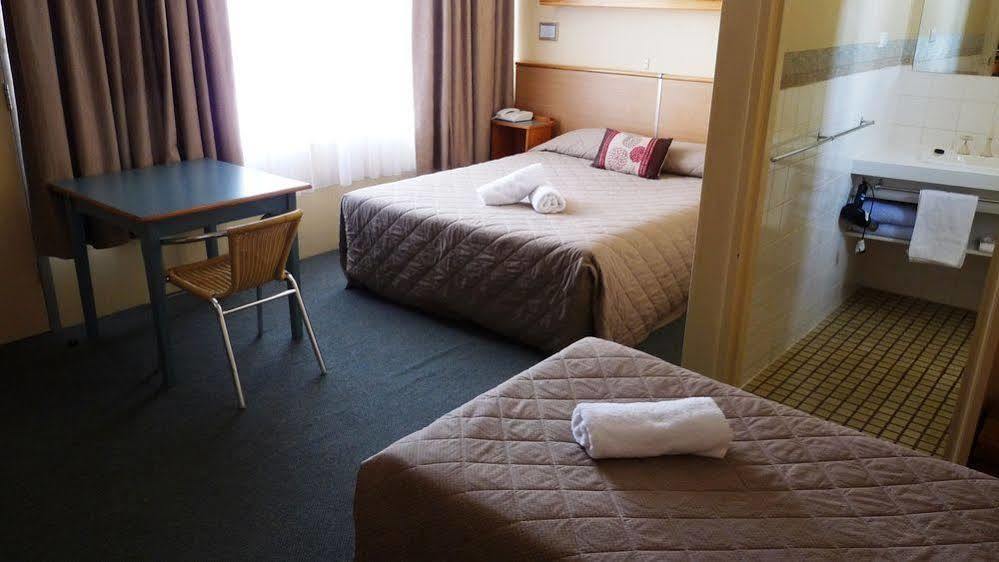 Loddon River Motel Kerang Kültér fotó
