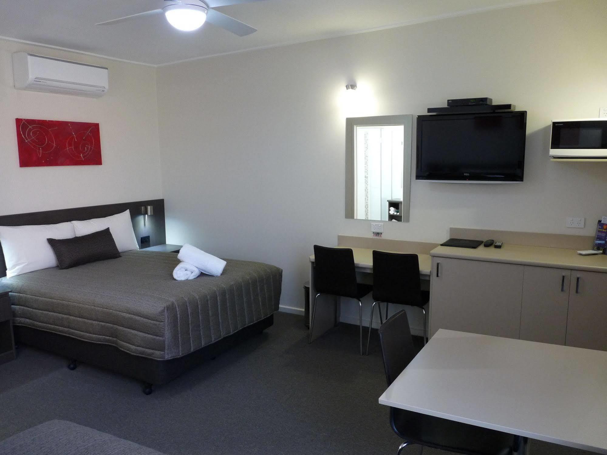 Loddon River Motel Kerang Kültér fotó